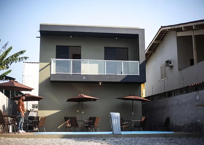 Apto Com Piscina Perto Da Praia! Bertioga